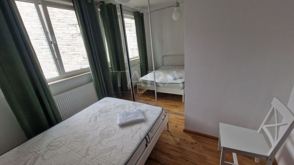 Apartament 2 camere decomandat, zona Vivo - Poză 4