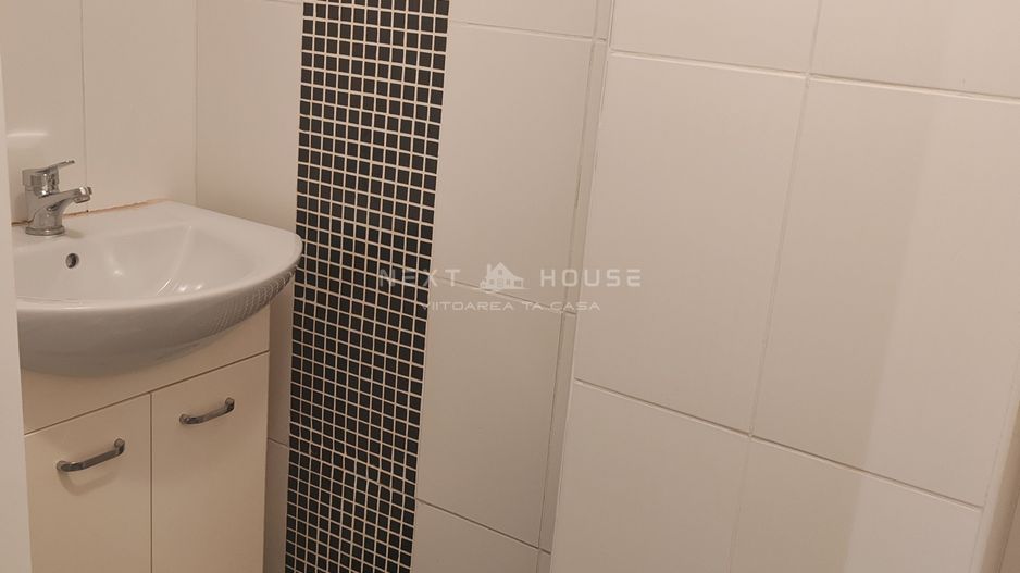 Apartament 3 camere Rahova cu loc de parcare si centrala - Poză 16