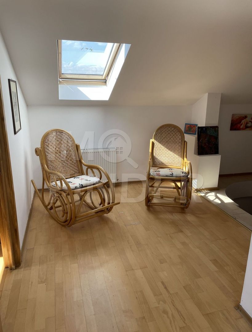 Vanzare 3 camere pe 2 etaje, 90 mp plus 30 mp terasa - Poză 5