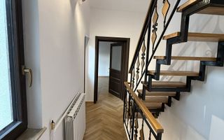 Vila P+1+M, finisata modern, in Bd. Dimitrie Cantemir + parcare - Poză 4