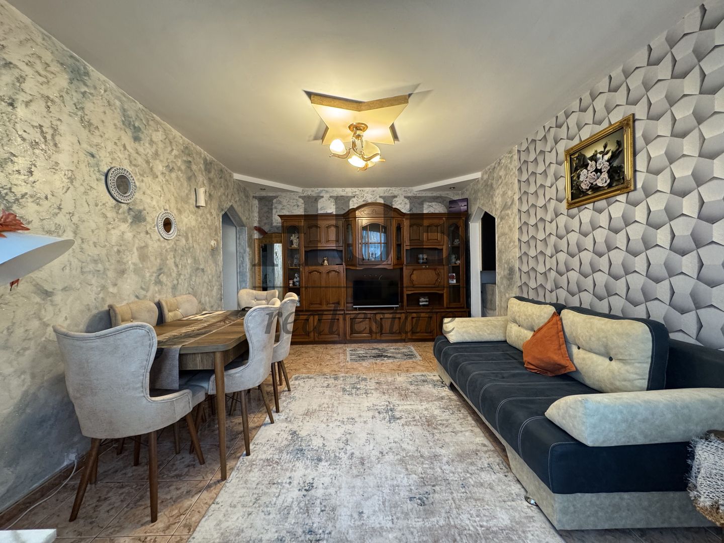 Apartament cu 2 camere | Etaj intermediar | RENOVAT | de inchiriat - Poză 1