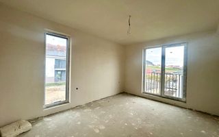 Casă individuală de vânzare în Chinteni - Poză 21