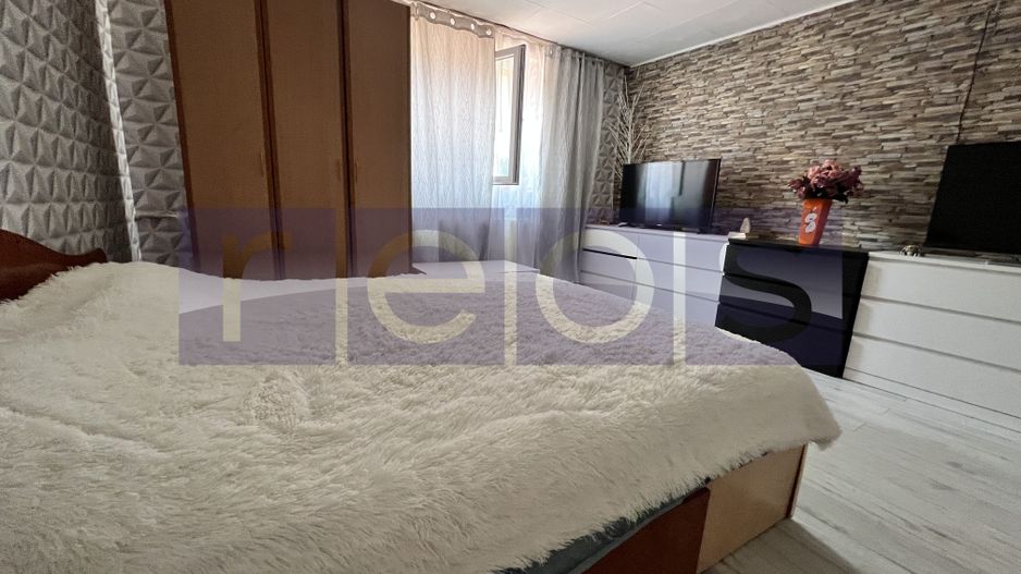 VANZARE CASA S+P+1+M SI SPATIU COMERCIAL | ZONA DRISTOR - Poză 2