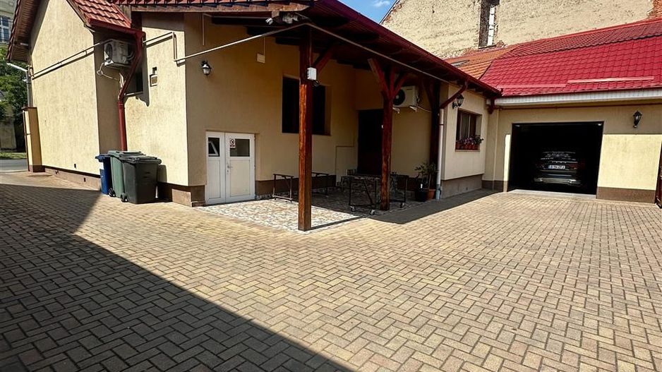 Spatiu comercial cu parcare magazinul Crisul - Poză 9