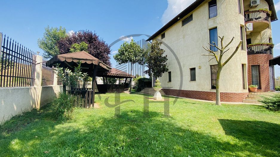 SOLD/ VANDUT Vila cu teren in Valu lui Traian - Poză 4