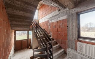 La 2 min de Campulung Muscel – 344 mp utili+ teren 4.563 mp -utilizare multiplă! - Poză 17