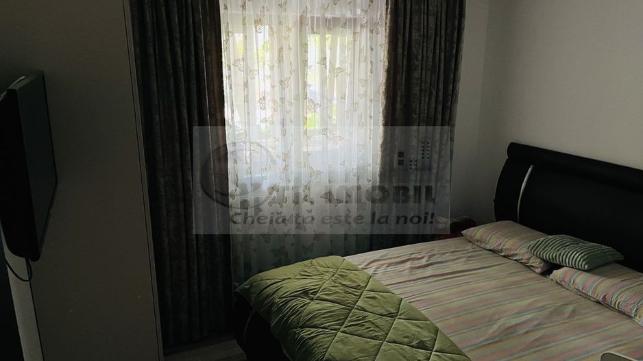 Ap 2 cam Zimbru 46 mp utili + balcon 7 mp 105.000 € - Poză 3