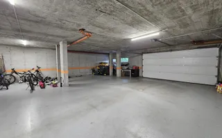 Inchiriere cladire cu 2 apartamente,  460 mp, garaj subteran, Andrei Muresanu - Poză 27