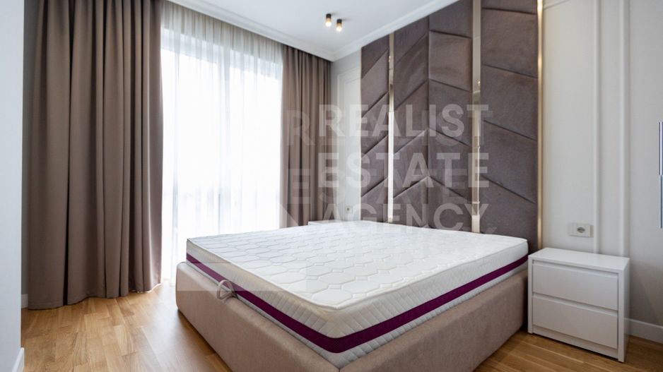 Chirie, apartament, 2 camere, strada Tricolorului, Centru - Poză 1