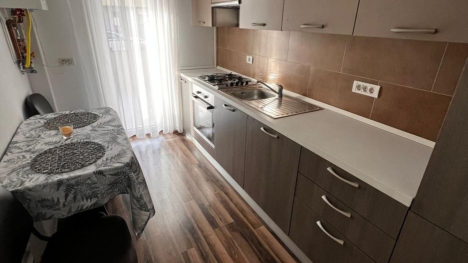 Giroc | 2 Camere | Decomandat | Loc de parcare - Poză 5