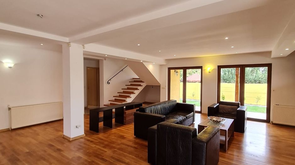 Super oferta!!!Vila spațioasă în Ghiroda! - Poză 20