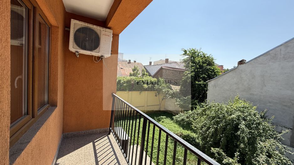 Casa individuala spatioasa, curte si parcare/zona Semicentrala - Poză 5