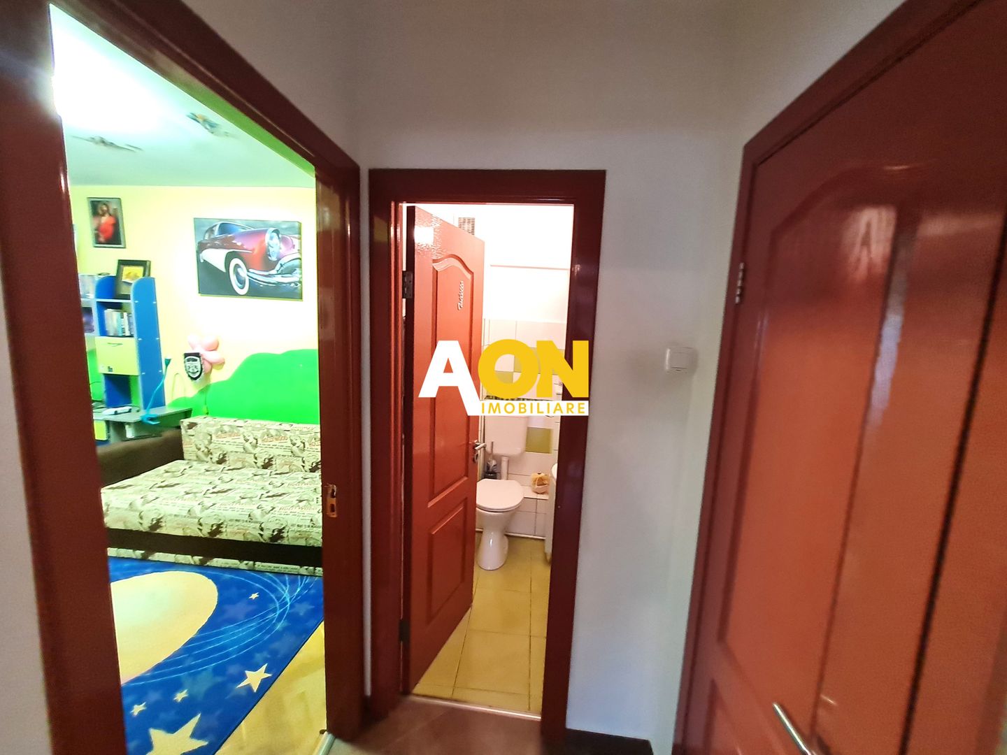 Apartament 4 Camere, Et 3, 82 mp, Decomandat, Mobilat, Utilat, Cetate - Poză 10