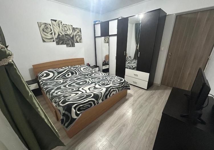 apartament decomandat 5 camere,96 mp utili-Padurea Verde, 2 bai, balcon 12mp - Poză 4