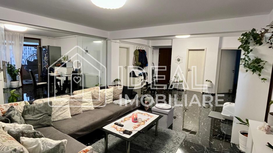Penthouse cu 4 camere si terasa, complet Mobilat, zona Doamna Stanca - Poză 3