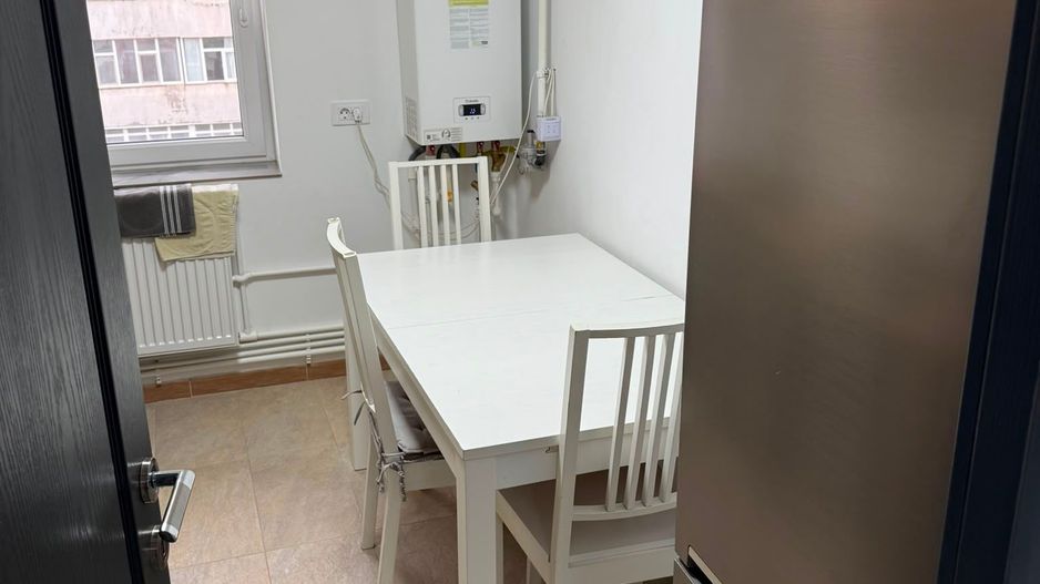 Apartament cu 2 camere, renovat, mobilat și utilat, VASLUI - zona AUROCOR-GARA; - Poză 4