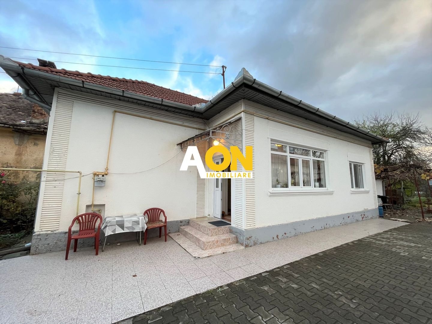 Casa de vanzare, 1000mp teren, ultracentral - Poză 1