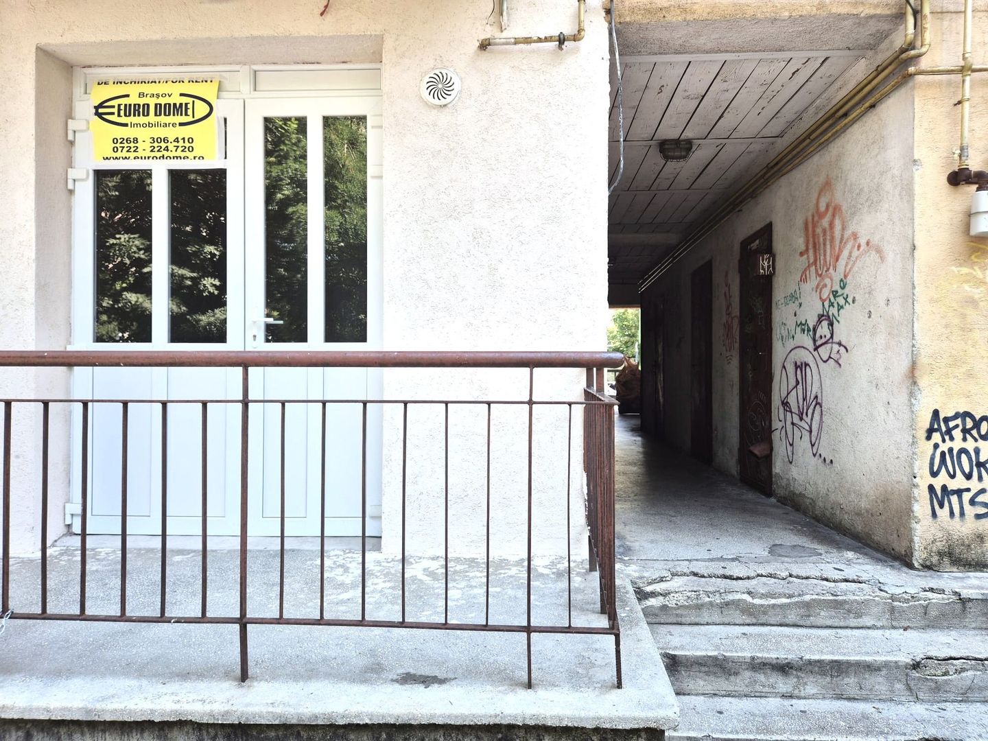 Exclusivitate - Zizinului^Vlahuta, spatiu cu intrare din strada - Poză 1