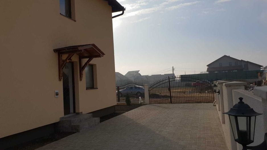 Inchiriez apartament - Poză 4
