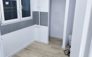 Renovat complet 2 camere Giurgiului Alunisului Sector 4 - Poză 8