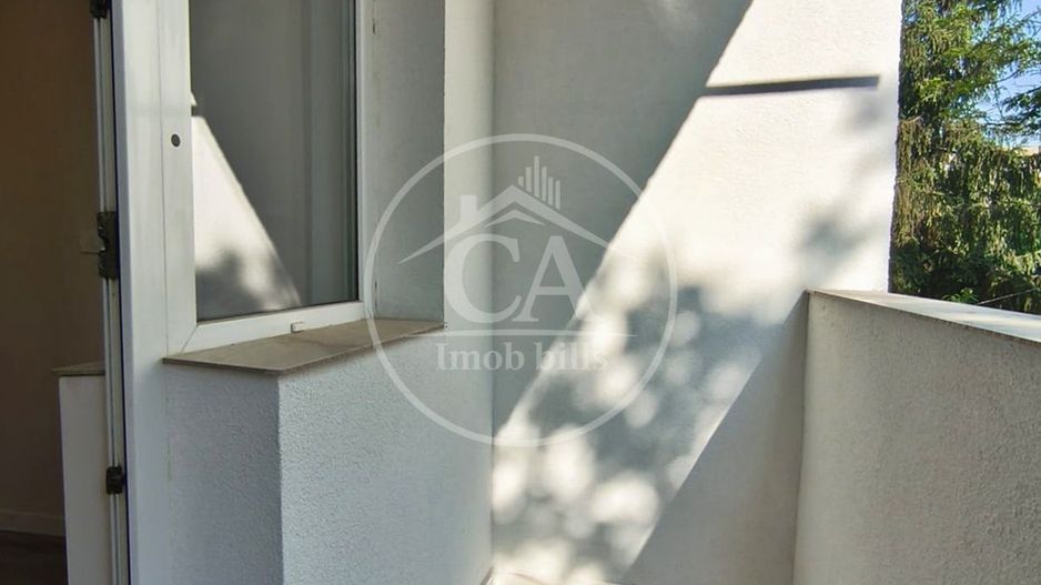 Apartament de vânzare cu 2 camere în zona Rogerius, Oradea - Poză 9