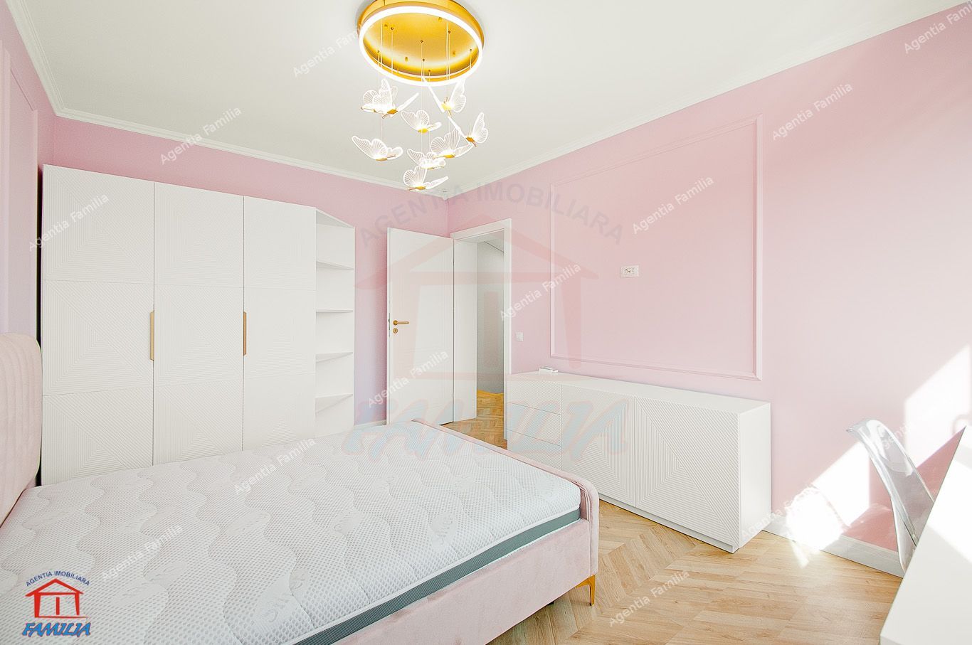 238.000 €  Condominium elegant, nou, în inima orașului Gal - Poză 20