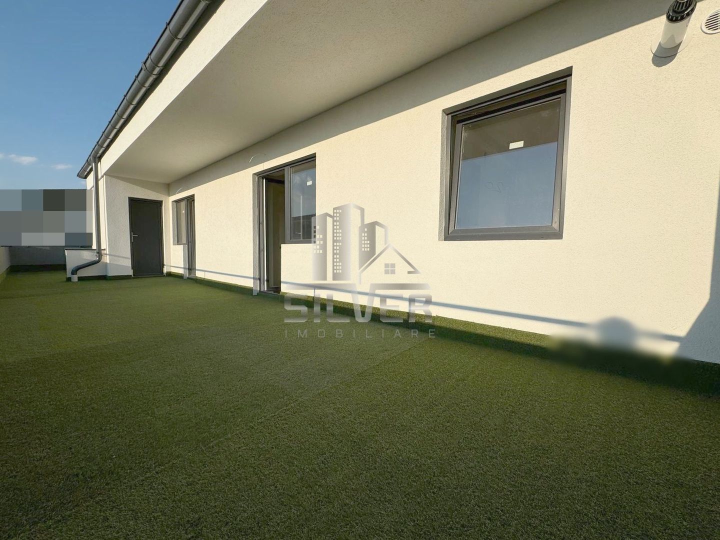 Apartament cu 2 camere/terasa 45 mp/boxa/PRET REDUS! - Poză 3