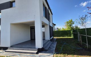 Vila 4 camere Balotesti - Poză 2