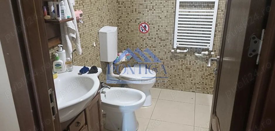 Vand Vila 4 camere - Poză 4