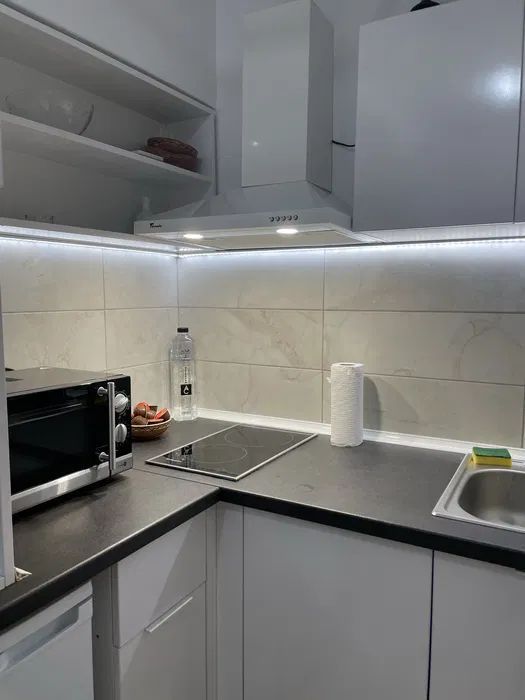 Garsonieră 40 mp Timpuri Noi, etaj 1, mobilată complet, modernă - Poză 4