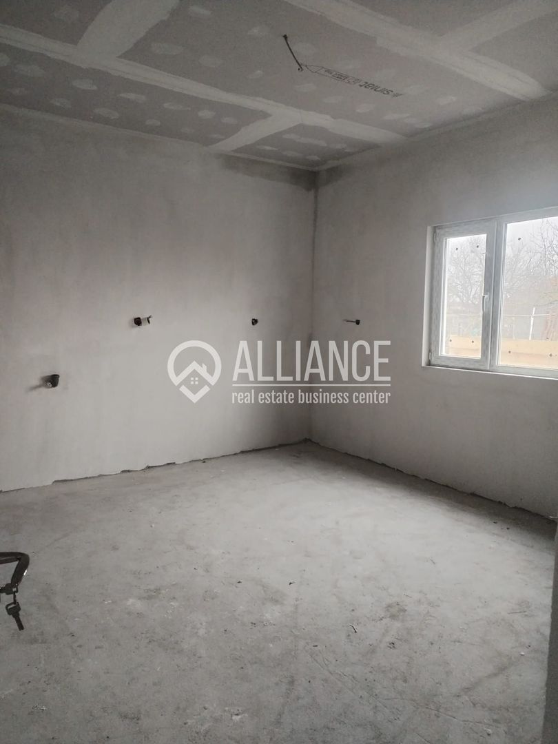 Lumina(cod04)-Casa 3 camere 95 mp - Poză 2