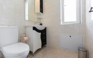 Chirie, casă, 2 nivele, 5 camere, str. George Meniuc, Centru - Poză 17