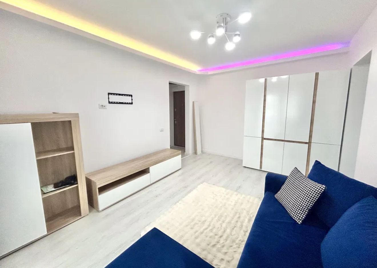 AP. 2 CAMERE PANTELIMON, BUCATARIE INCHISA, MOBILAT MODERN, METROU - Poză 1