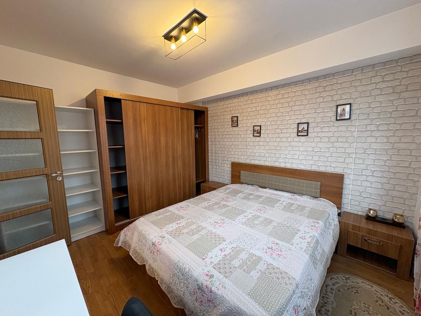 AP. 2 CAMERE MOBILAT - CENTRALA PROPRIE, METROU 2 MINUTE, COMISION 0% - Poză 2