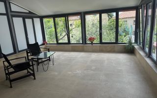 Casa individuala 5 camere zona centrala , 210 mp si garaj propriu! - Poză 9