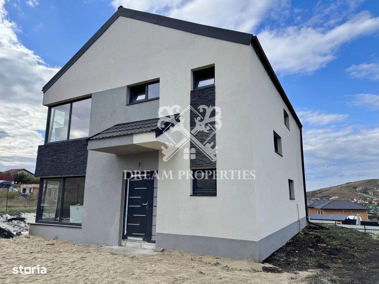 COMISION 0%! Casa de vanzare, 4 camere, 3 bai, zona Campenesti - Poză 17