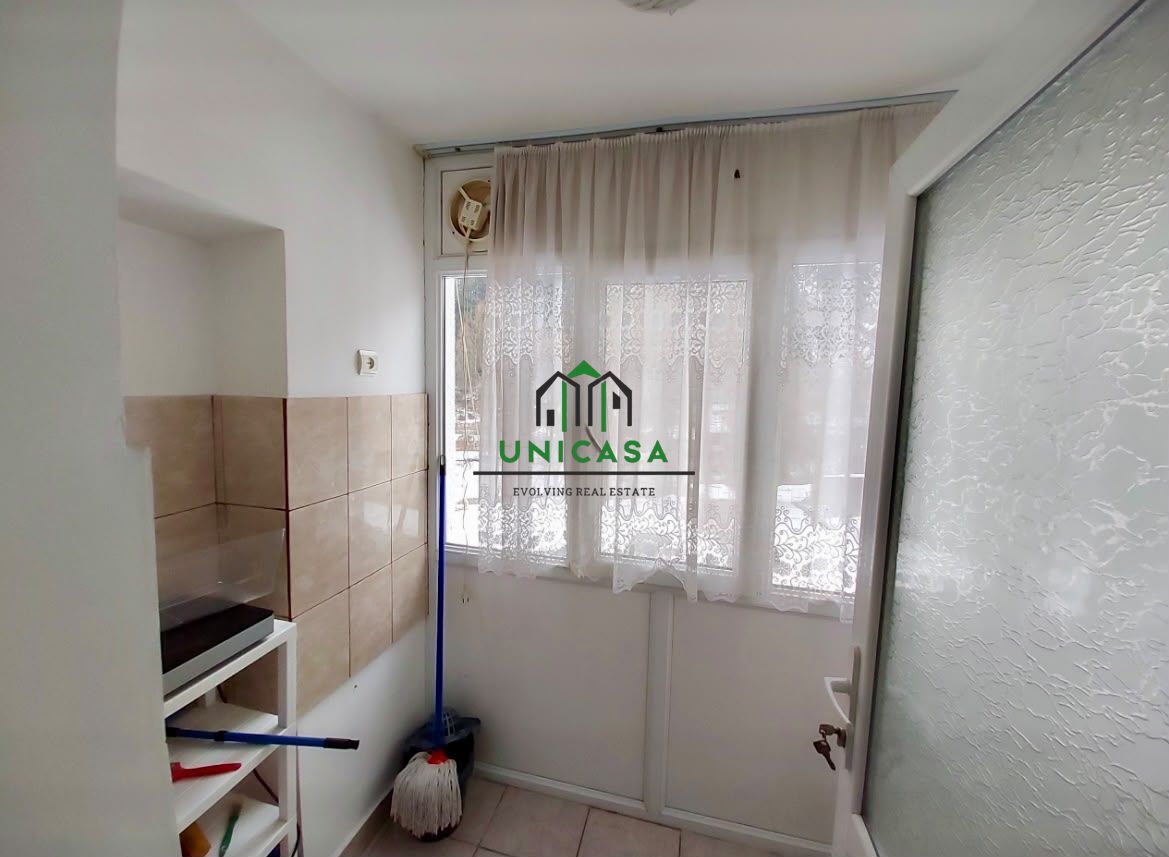 APARTAMENT 3 CAMERE/ VOINEASA - Poză 8