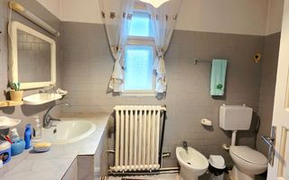 DE VANZARE CASA 5CAMERE ZONA CENTRALA TALMACIU - Poză 22