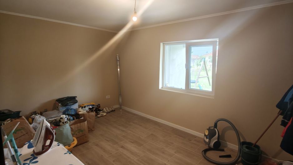 Individuala Parter Becicherecu Mic,4 Camere,2Bai,Panouri Fotovoltaice - Poză 11