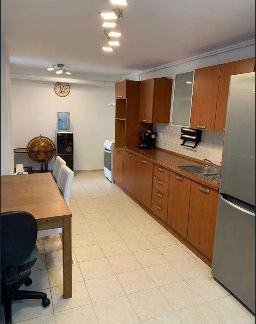 AP. 2 CAMERE ROSE GARDEN, PARCARE, CENTRALA, BUCATARIE OPEN-SPACE - Poză 5