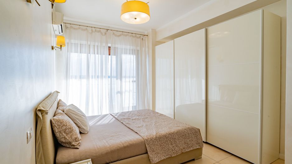 3 camere | 95 mp + terasă 20 mp | Vedere frontală lac | Mamaia-Cazino - Poză 13