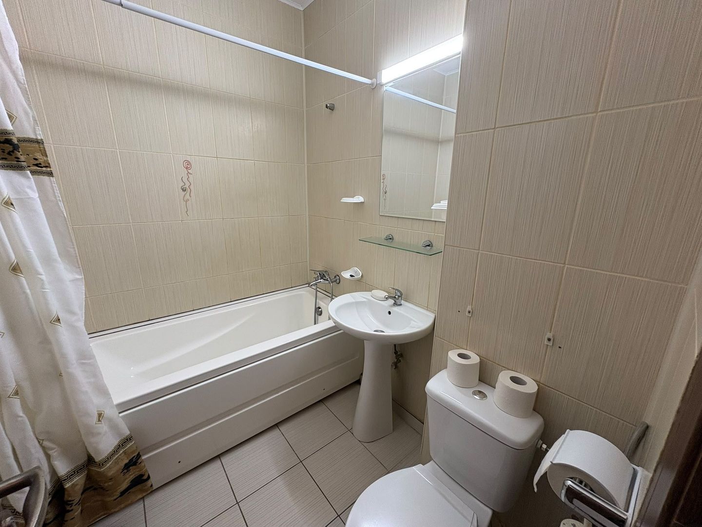 AP. 2 CAMERE - PIATA SUDULUI, BUCATARIE INCHISA, METROU 7 MIN, MODERN - Poză 8