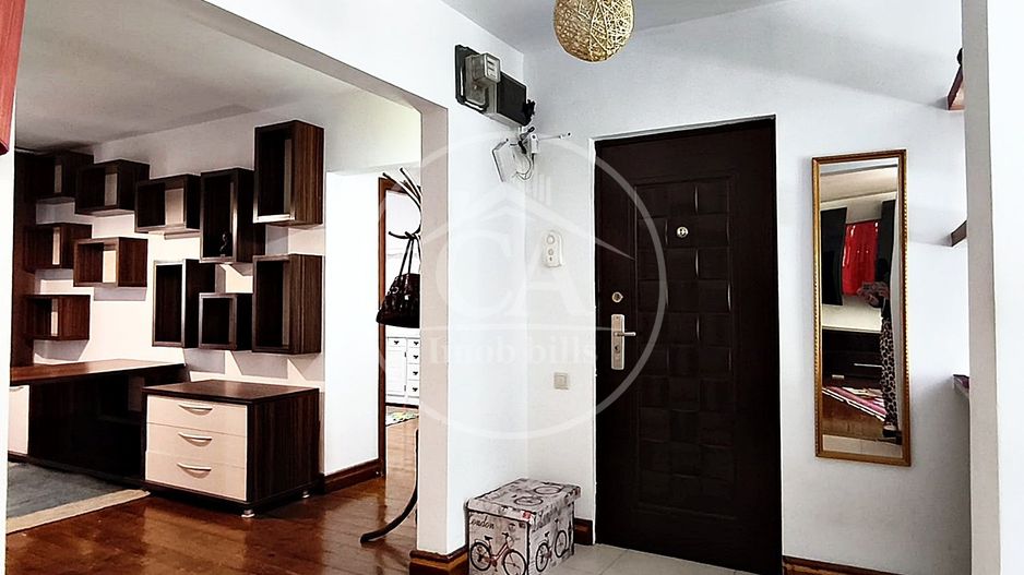 Apartament de închiriat cu 4 camere în zona Rogerius, Oradea - Poză 7