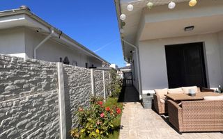 Casă individuală cu 4 camere în cartierul Aerocity, Tunari - Poză 19