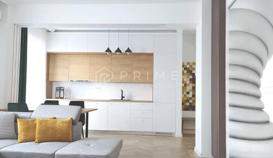 Apartament 2 camere lux de închiriat, central, bloc nou, loc parcare - Poză 19