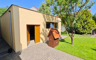 Casa spatioasa. Pretabil si pt. clinica, invatamant, camin varstnici. - Poză 19