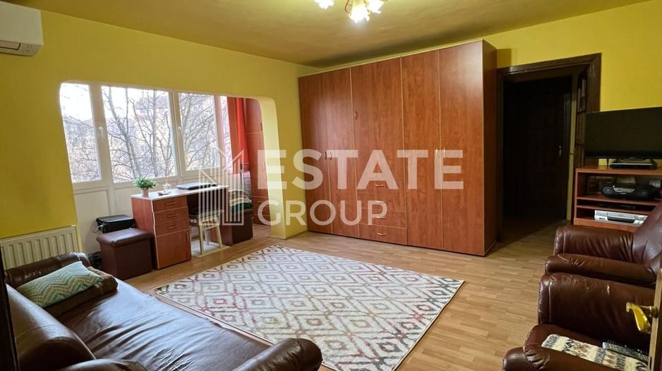 Apartament 3 camere, Aradului, zona linistita, aproape de Mall - Poză 1