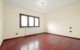 Apartament 3 camere dec in Galati Micro 21 vedere la Dunare langa turn - Poză 4