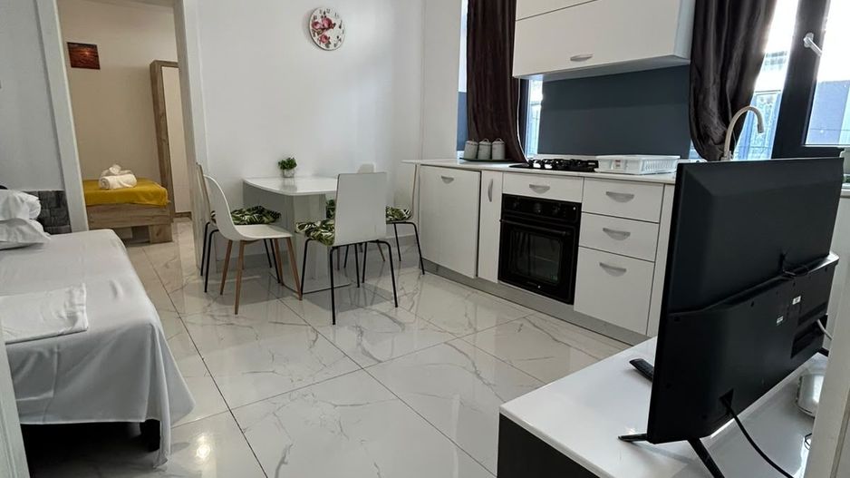 APARTAMENT 3 CAMERE DE INCHIRIAT - Poză 12