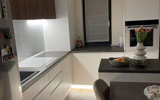 BRASADAS vinde ap 3 cam la cheie parcare etaj 1 Carpați 2. - Poză 3